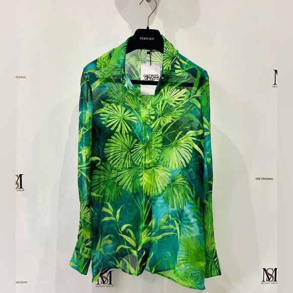 Versace jungle collection by jennifer lopez - Picture 3 of 6